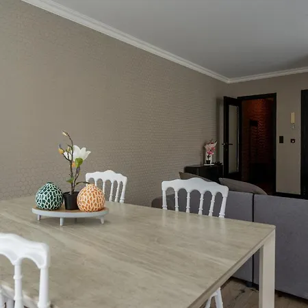 Apartment App Alex *